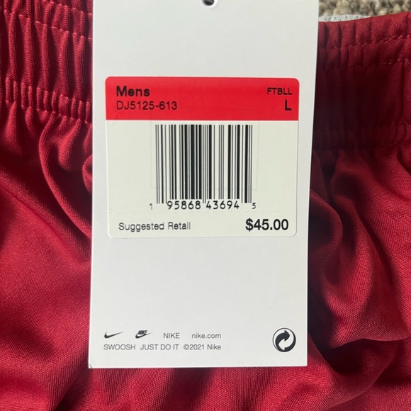 Nike Shorts - Picture 5 of 5